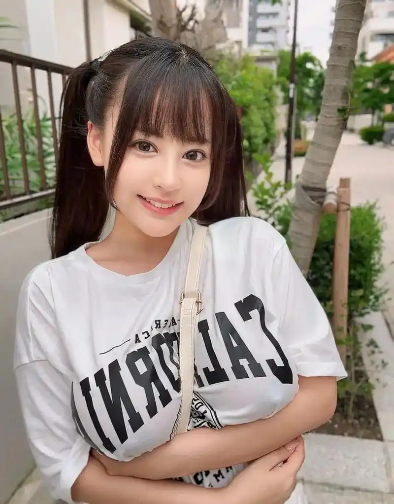 怪奇物语 封面